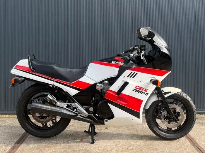 Honda - CBX 750 F2 - 750 cc - 1989