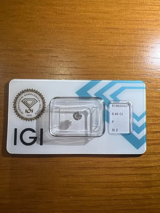 1 pcs Diamond (Natural) - 0.40 ct - Round - F - SI2 - International Gemological Institute (IGI)