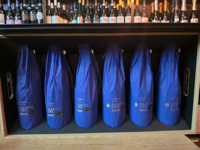 2014 Berlucchi, Palazzo Lana Extreme - Lombardy Riserva - 6 Bottles (0.75L)