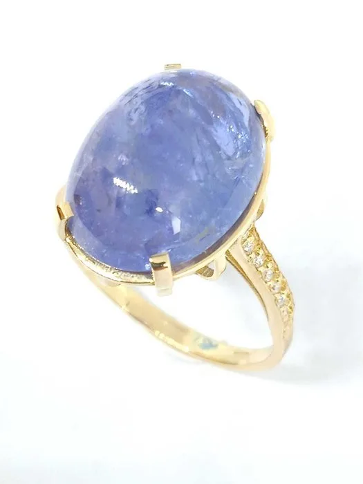 Ring - 18 kt. Yellow gold - 8.66ct. tw. Tanzanite - Diamond