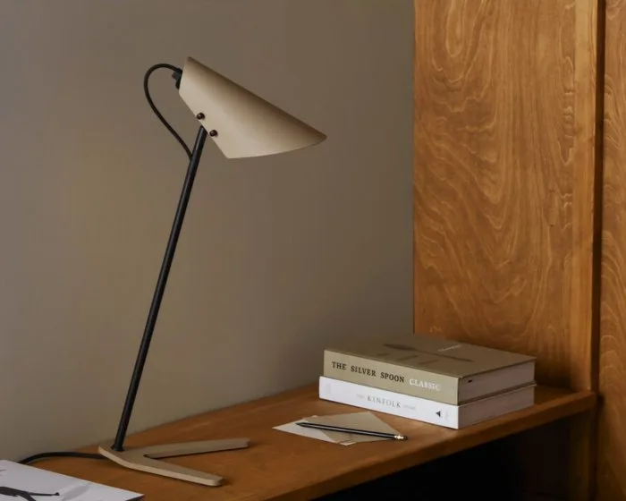 Belid - Joakim Fihn - Table lamp - Vincent - Sand Structure - Metal - Designers Desk Lamp