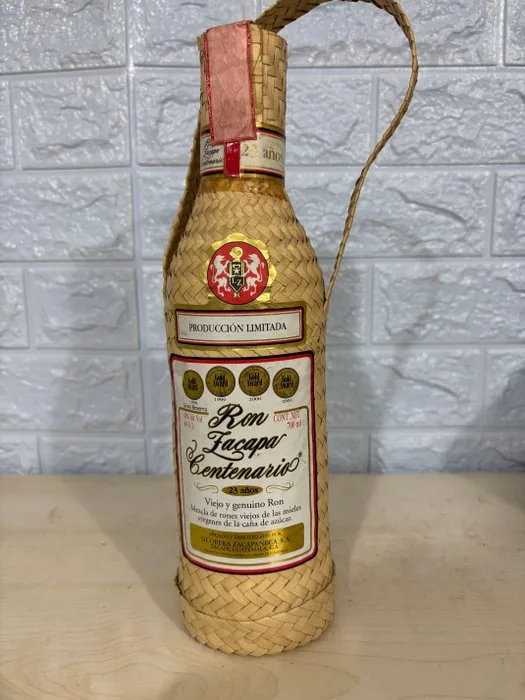 Zacapa - Centenario White Label - 23 años - b. 2000s - 700ml
