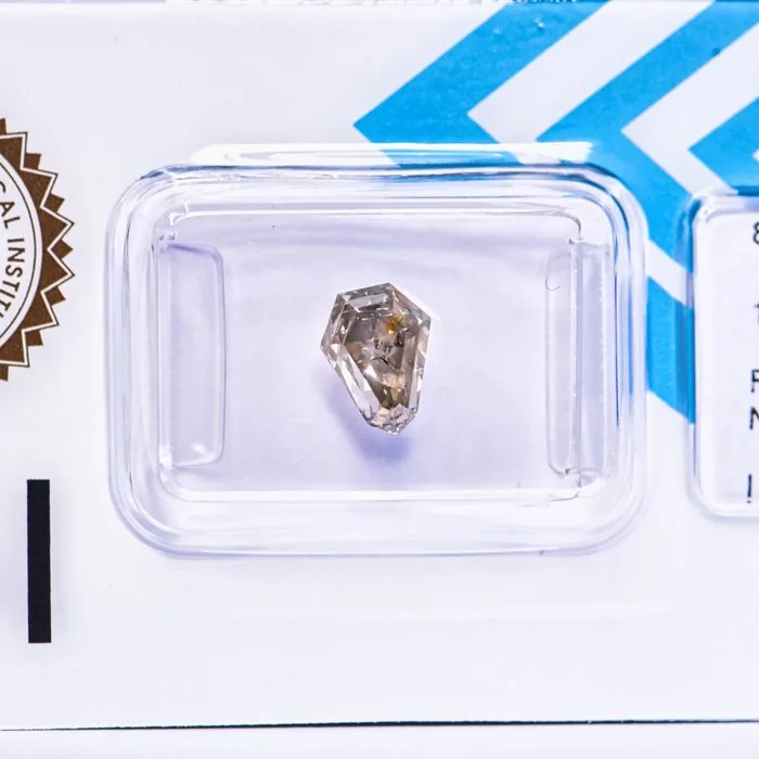 1 pcs Diamond (Natural coloured) - 1.58 ct - Fancy deep Greyish, Greenish Yellow - I1 - International Gemological Institute (IGI) - VG VG