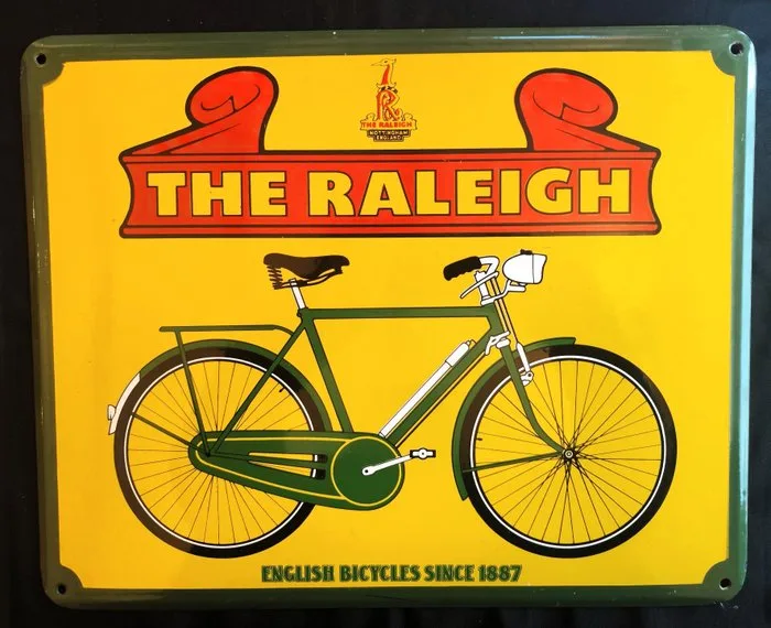 Enamel Plaque 1950 "The Raleigh - English Bicycles Since 1887" - Superb Condition / Enamel Sign - Plaque Émaillée 1950 "The Raleigh - English Bicycles Since 1887" - Superbe État / Enamel Sign - Enamel plate - Enamel, enameled sheet metal
