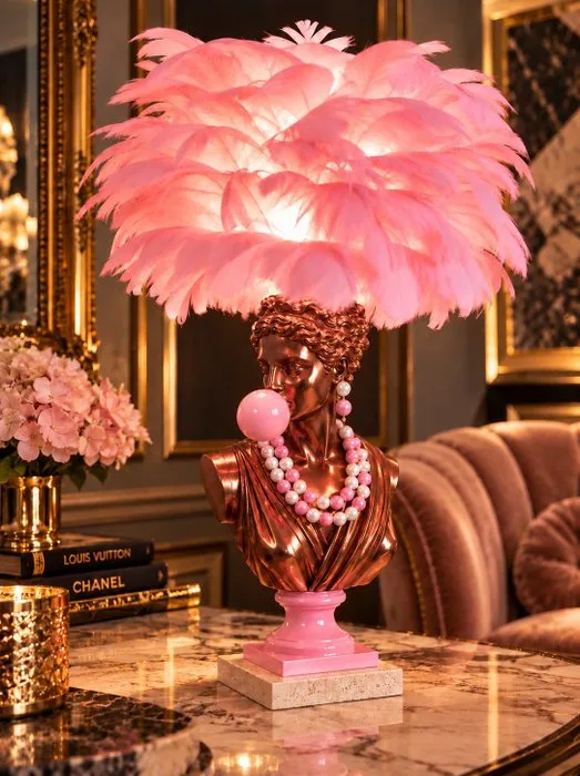 Figurine table lamp - Resin - Handmade resin lamp