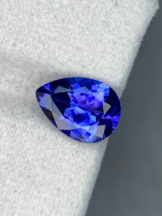 1 pcs Violet, Blue Tanzanite - 2.97 ct - International Colored Gemstone Association (ICA GemLab) - Natural AAA+ Tanzanite