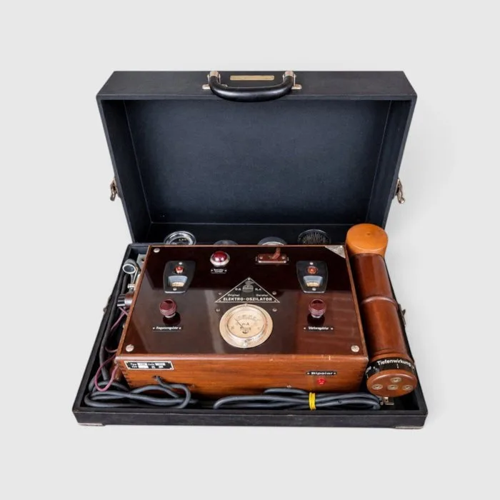 Original Geissler - Medical instrument - Type A - Wood, Metal, Glass - Electro-Oscillator 1925