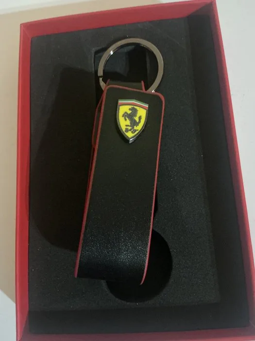 Leather Keychain - Ferrari - Portachiavi cuoio - 2025