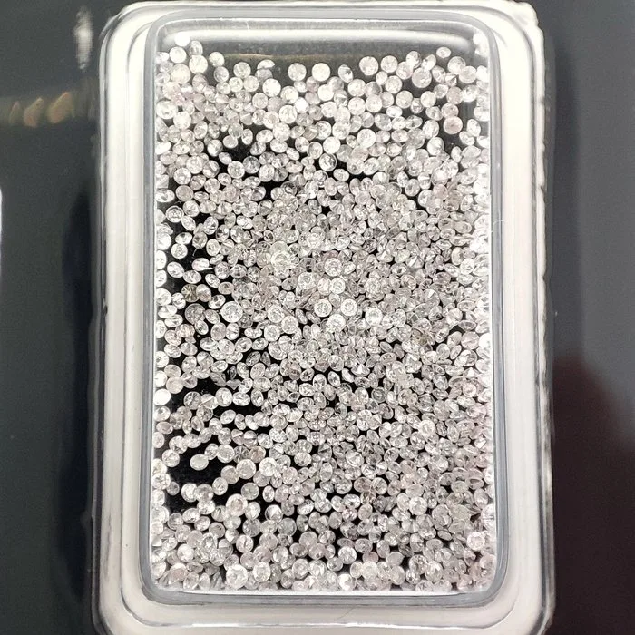 985 pcs Diamond (Natural coloured) - 1.61 ct - Round Mixed pink - SI2, SI1, SI3 - Gemmological Centre Israel (G.C.I.)
