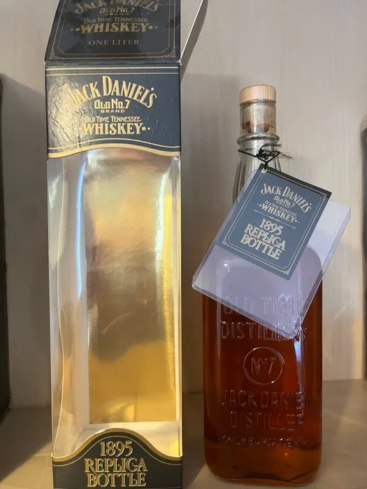 Jack Daniel's - 1895 Replica Bottle - 1.0 Litre