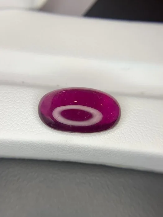 1 pcs Purple, Pink Tourmaline - 7.55 ct - International Colored Gemstone Association (ICA GemLab) - Rubelite Cabochon