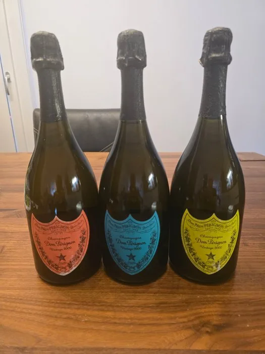 2000 Dom Pérignon, Andy Warhol, First Edition. Red, blue and yellow - Champagne Brut - 3 Bottles (0.75L)