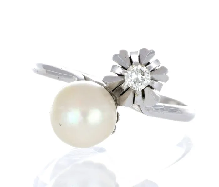 Ring - 18 kt. White gold - 0,12ct. tw. Diamond (Natural) - Pearl