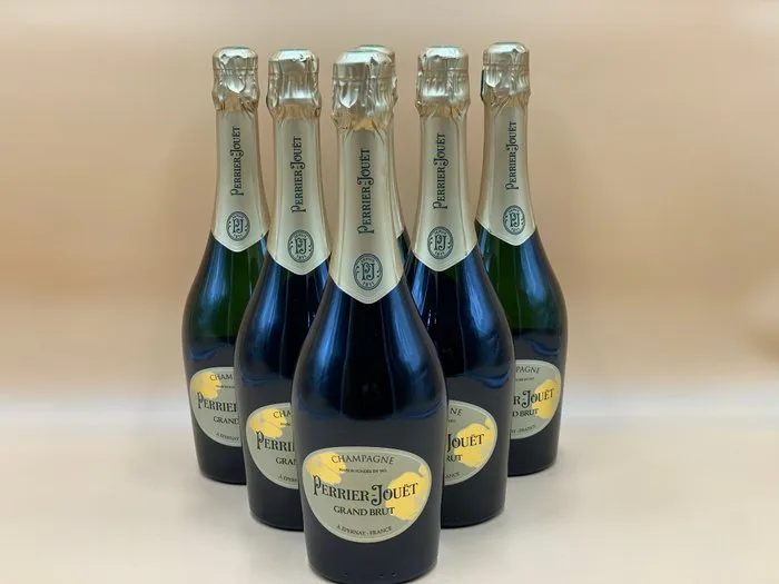 Perrier-Jouët, "Grand Brut" - Champagne - 6 Bottles (0.75L)