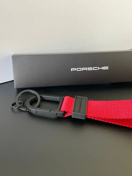 Sporty Porsche key fob in a loop, Porsche GT3 S/C - Porsche - NO ENVIO A CANARIAS