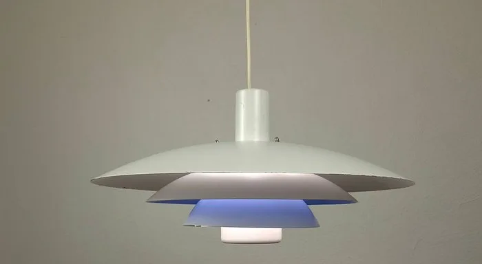 Form Light lamp - Denmark - Hanging lamp - Pendant - metal - blue-violet interior