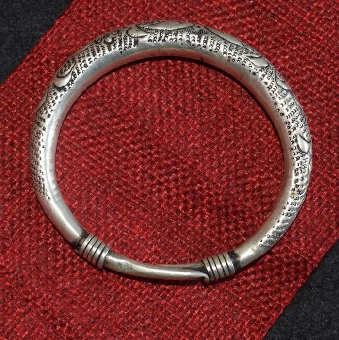 Traditional Miao – Hmong bracelet, 22 g, floral motif, ethnic silver - Laos - Hmong Miao