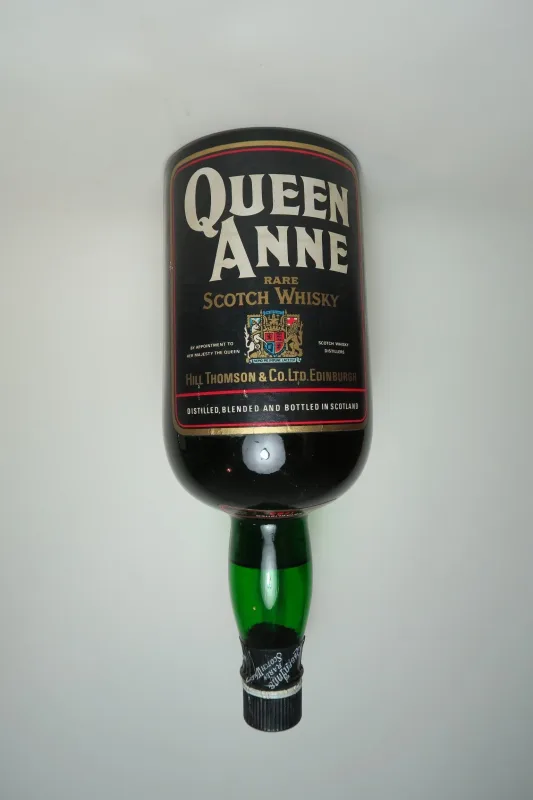 Hill, Thomson & Co. Queen Anne 1960s (379cl, 40%)