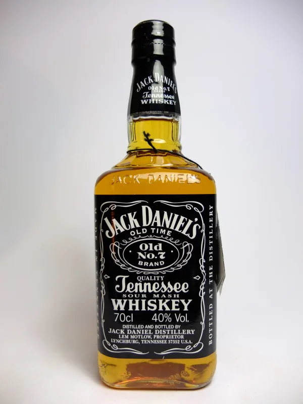 Jack Daniel's Tennessee Sour Mash Whiskey, Bottled 2000 (70cl, 40%)
