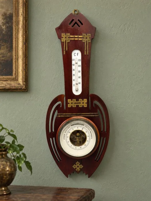 Sierlijke Jugendstil wandbarometer met thermometer – roodbruin hout en messingkleurige ornamenten – - Barometer - Wood, Metal - Barometer