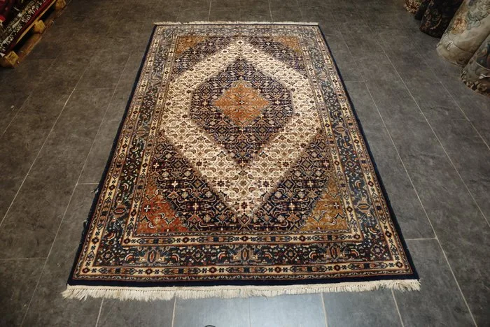 Moud - Carpet - 240 cm - 165 cm