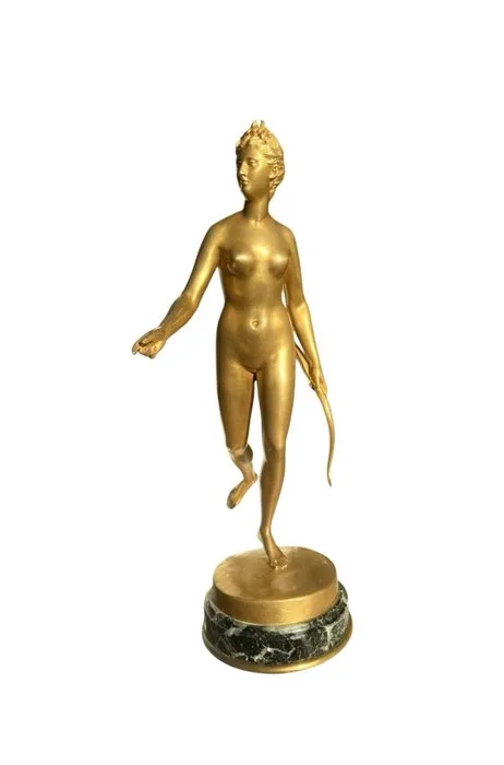 Ferdinand Barbedienne (1810-1892) - after Jean Antoine Houdon (1741-1828) - Sculpture, Bronzestatue " Die Jägerin Diana " - 31 cm - Gilt bronze