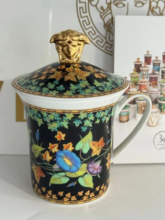 Rosenthal - Versace - Mug - Gold Ivy mug with lid / 30 Years Collection Limited Edition - Porcelain - New in original packaging