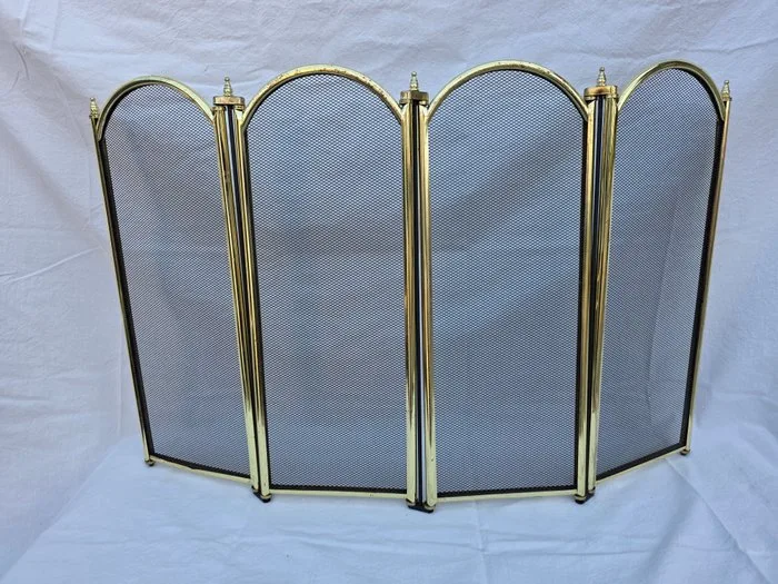 Fireplace accessory - gold metal black metal - Metal spark screen