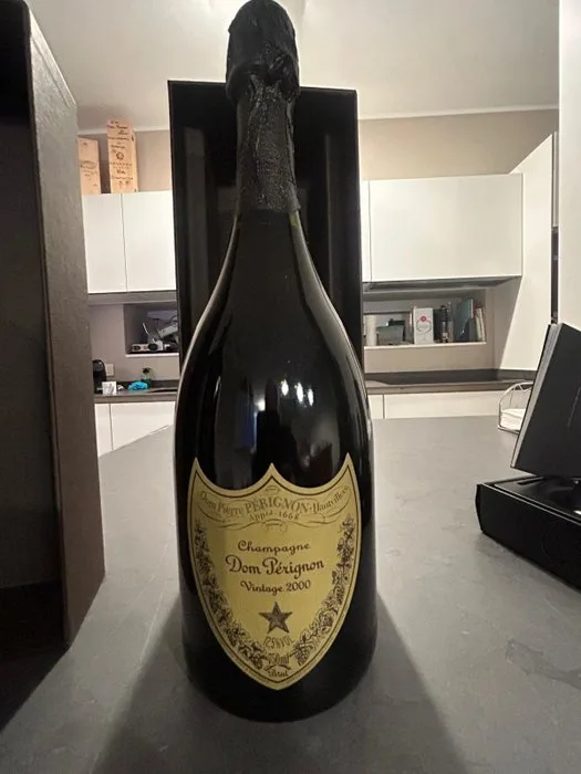 2000 Dom Pérignon - Champagne Brut - 1 Bottle (0.75L)
