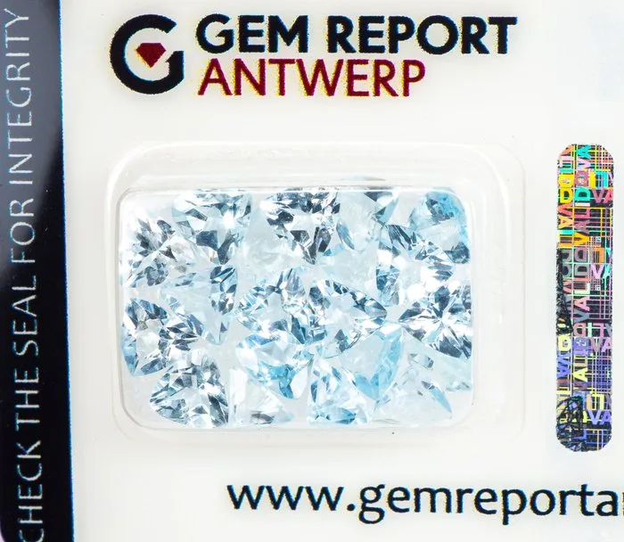 20 pcs Aquamarine - 7.41 ct - Gem Report Antwerp (GRA) - Light Blue