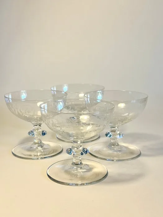 Baccarat - Wine glass (4) - Crystal