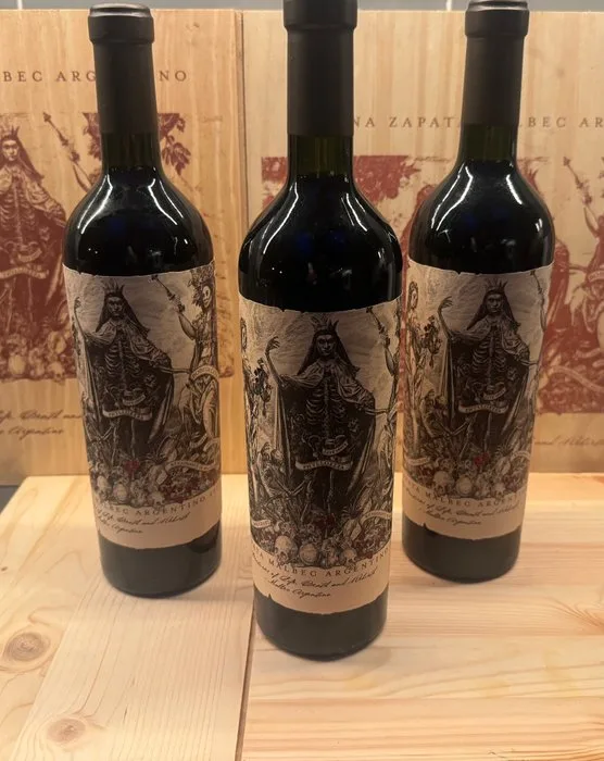 2018 Catena Zapata - Malbec Argentino - Mendoza - 3 Bottles (0.75L)