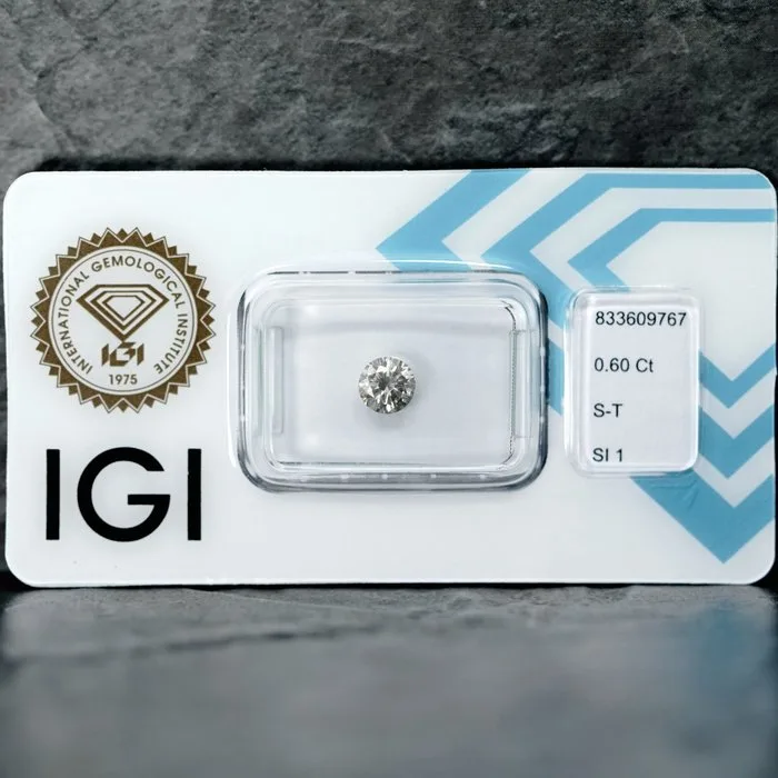 1 pcs Diamond (Natural coloured) - 0.60 ct - Round - Light Brown - SI1 - International Gemological Institute (IGI)