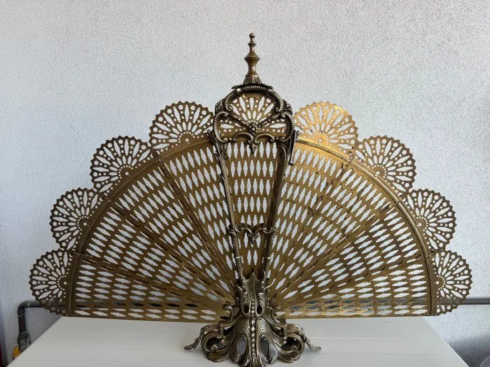 Fireplace accessory - Brass - spark screen