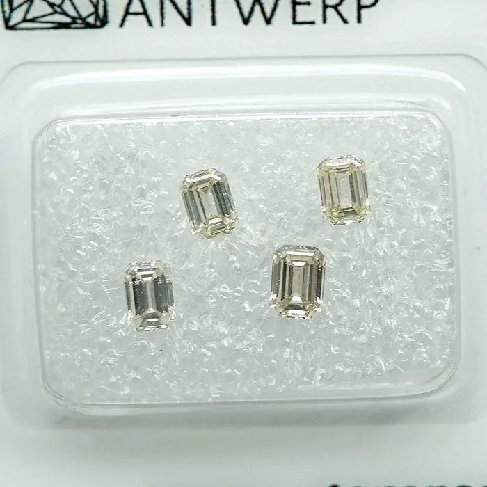 4 pcs Diamond (Natural) - 0.77 ct - Emerald - J, K - VS1, SI1 - Gem Report Antwerp (GRA)