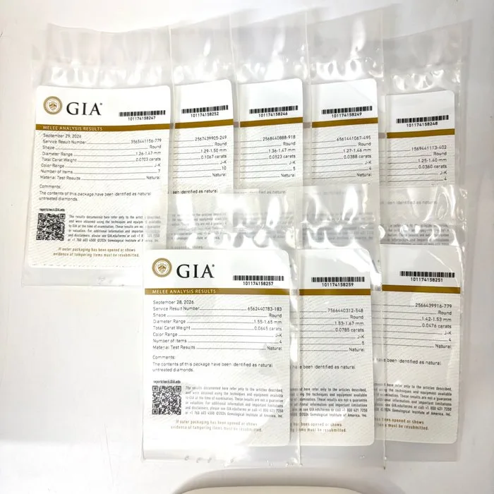 66 pcs Diamond (Natural) - 0.84 ct - Round - J, K - VVS1, VVS2, VS1 - Gemological Institute of America (GIA) - 1.25–1.67 mm GIA Diamonds