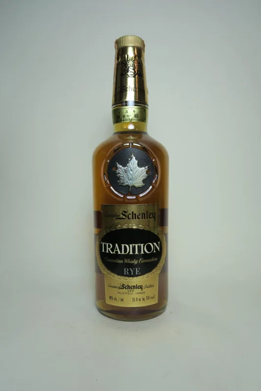 Schenley Tradition Canadian Blended Rye Whisky, Distilled 1973 (71cl, 40%)
