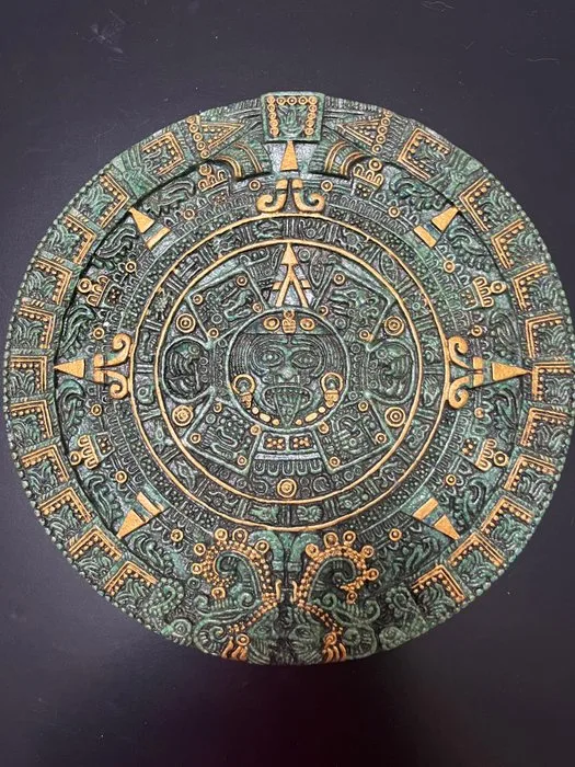 Religious objects - Malachite - 1970-1980 - Aztec solar calendar