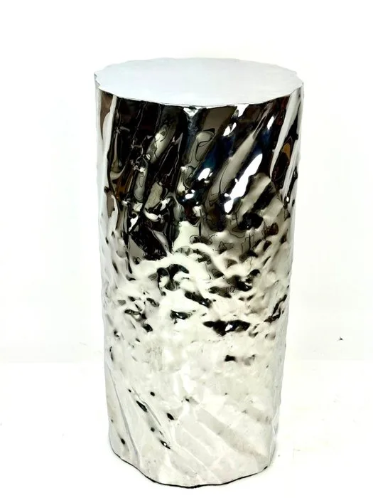 Column - Asmat - 2020+ - Hammered Work