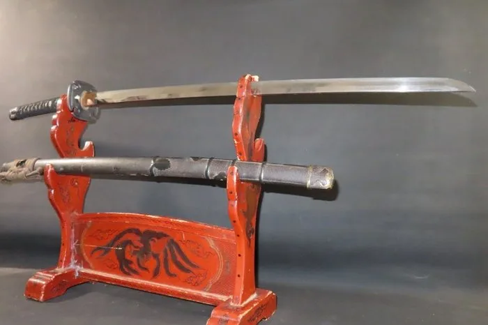 Sword - Tamahagane - A7-133 Katana w/Handachi Koshirae - Japan - Edo Period (1600-1868)