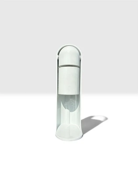 leuka - Richard Carruthers - Table lamp - FLIP-TOP - Plastic