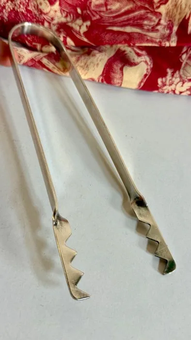 Christofle - Tongs - Silverplated, Silverplated - 1950-1960 - It is a piece of design fr
