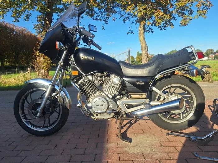 Yamaha - XV 920 Virago - 900 cc - 1982