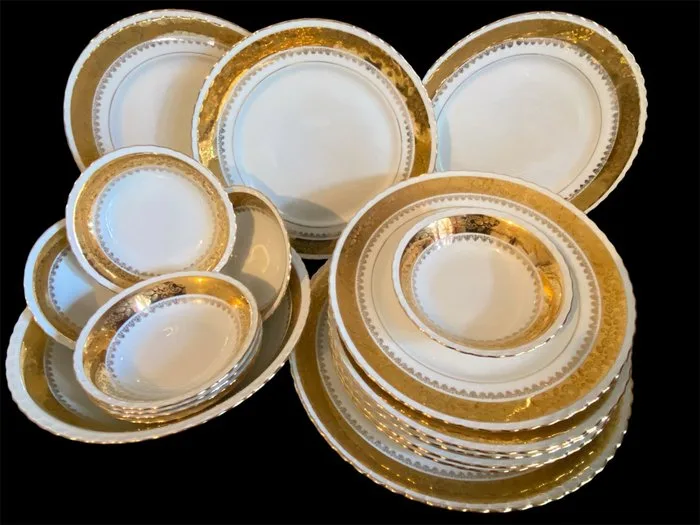 ADP France / Véritable porcelaine de Luxe - Table service (18) - Porcelain