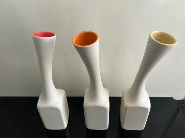 Cor Unum Ceramics - Slingerland Olav - Vase (3) - Clay - Piso Vases Dutch Design