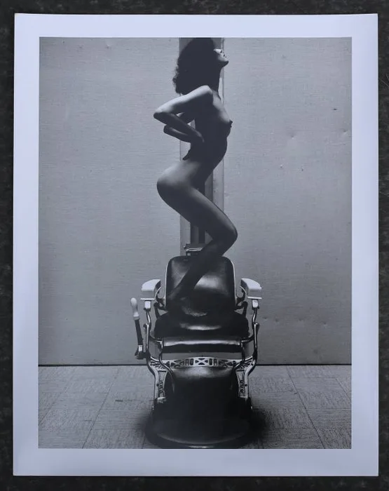 Richard Selby (1933) - Barber's Chair #1a - vintage 1977
