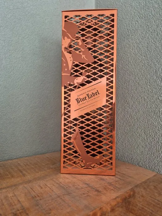 Johnnie Walker Blue Label - Tom Dixon Limited Edition - b. 2017 - 700ml