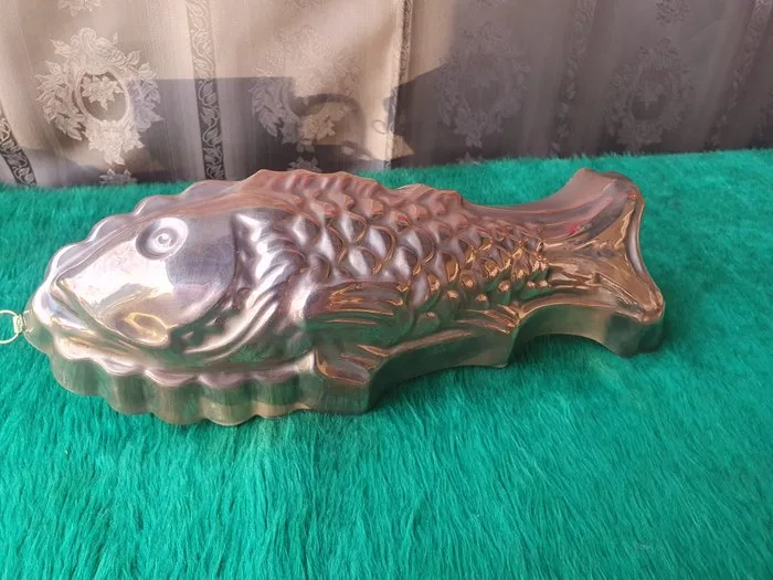 Made in Portugal - Mold Vintage - Tagus form fish