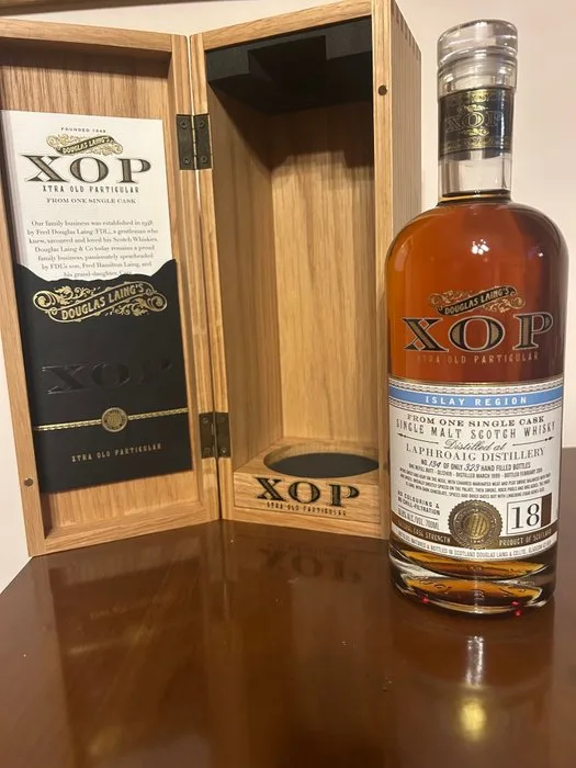 Laphroaig 1999 18 years old XOP Xtra Old Particular - Douglas Laing - b. 2018 - 70cl