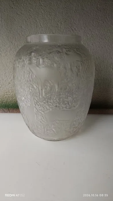 Lalique - Vase - Glass - Biches - Art Deco